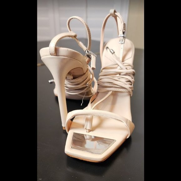 SCHUTZ Strappy Vikki Sandal Cream 8.5B - Picture 4 of 12